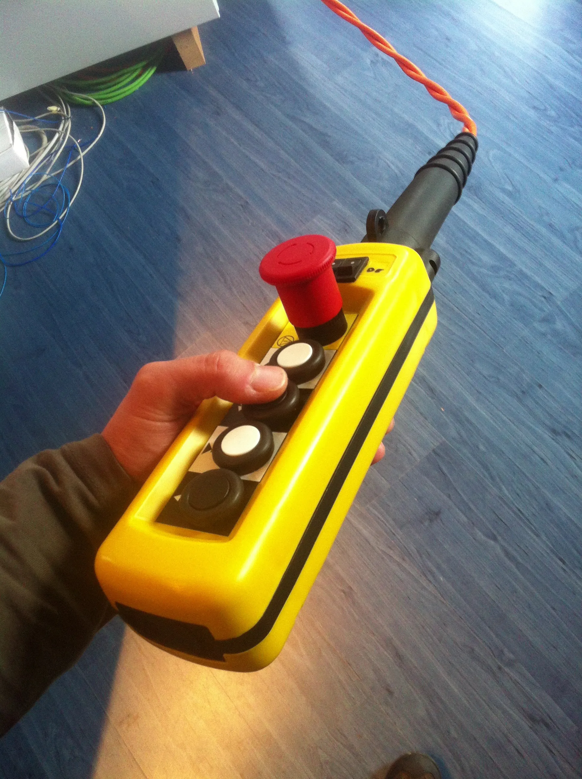 Manual controller for the telescope